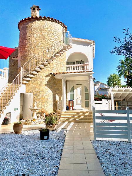 Photos for house 641522