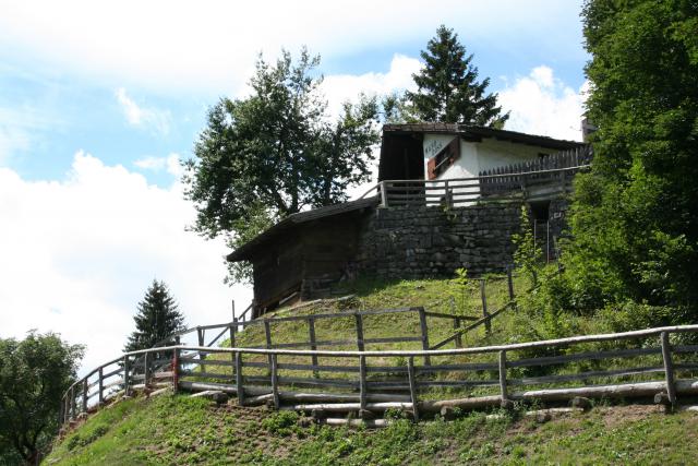 Photos for house 641564