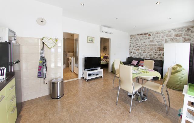 Photos for house 641578