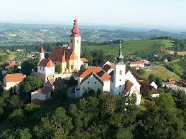 Photos for house 641580