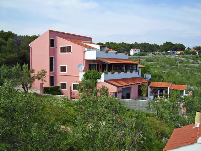 Photos for house 641652