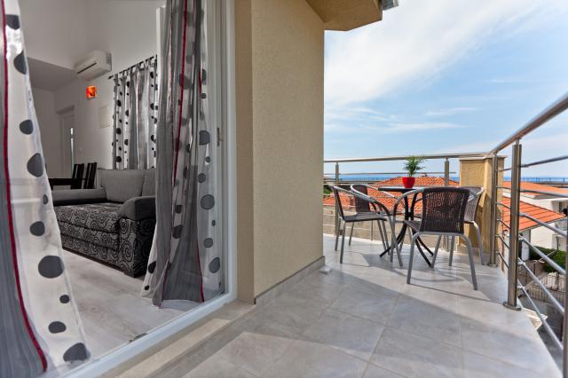 Photos for house 641656