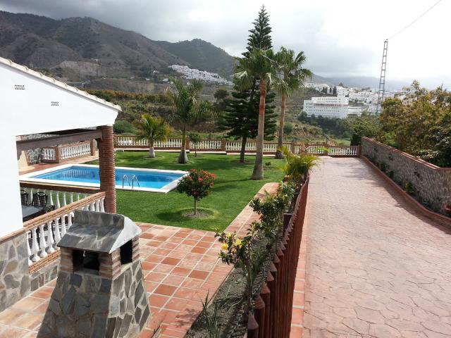 Photos for house 640169