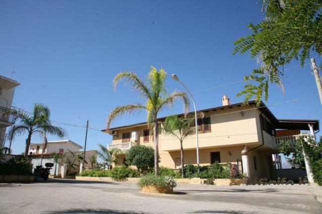 Photos for house 641695