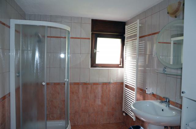 Photos for house 641696