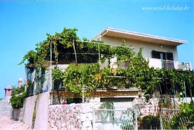 Photos for house 640017