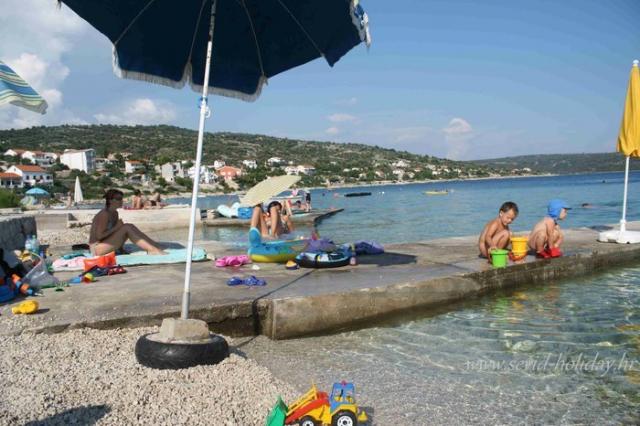 Photos for house 640017