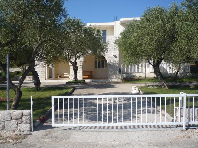 Photos for house 641707