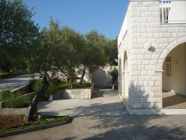 Photos for house 641707