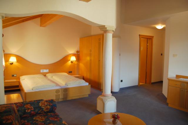 Photos for house 641782