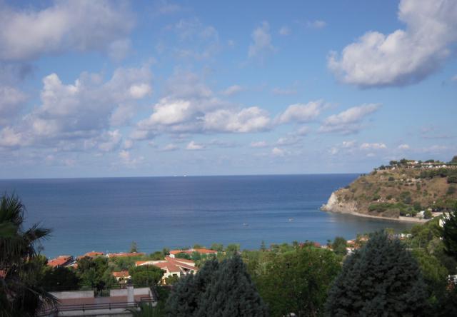 Photos for house 640180