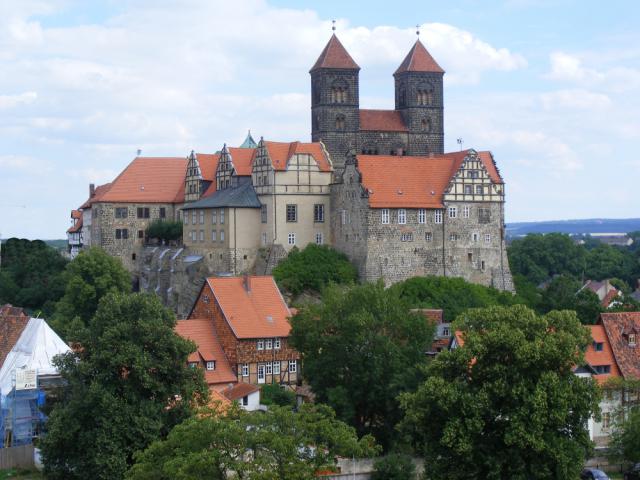 Photos for house 641825