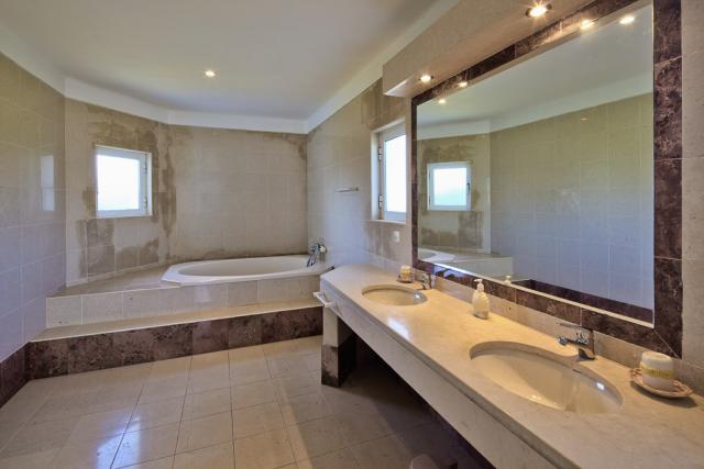 Photos for house 641903