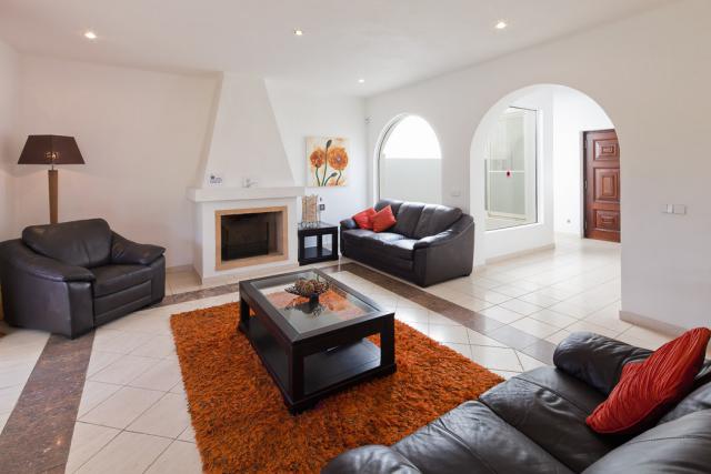 Photos for house 641907