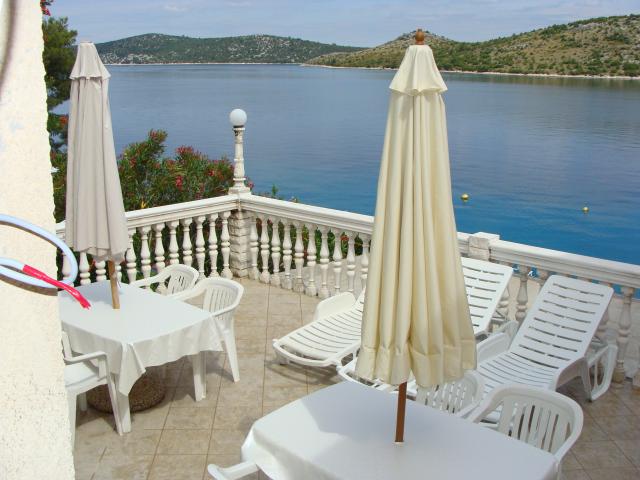 Photos for house 641913