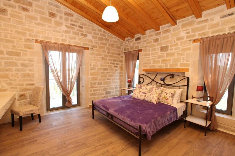 Photos for house 641968