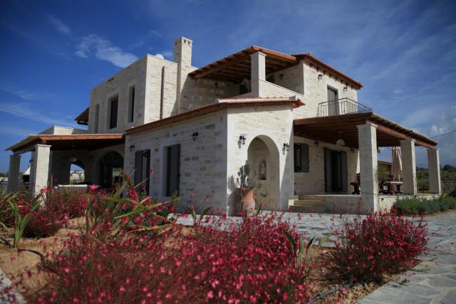 Photos for house 641968