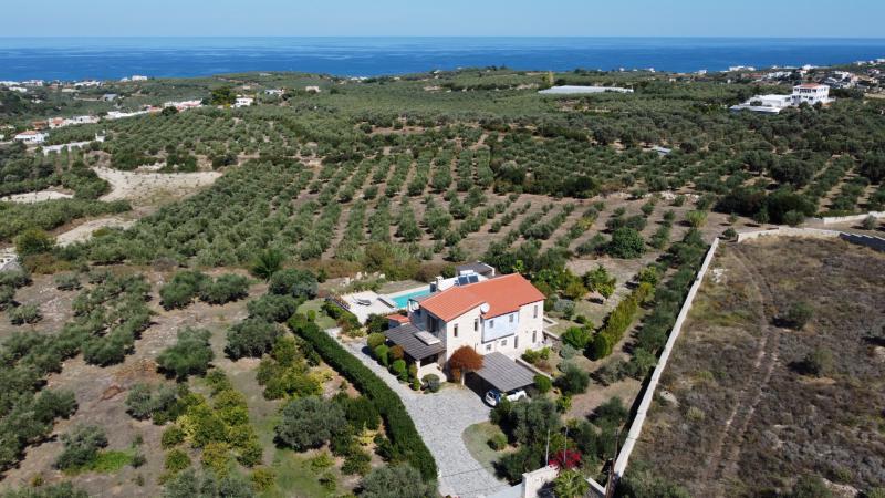 Photos for house 641968