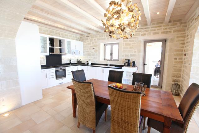 Photos for house 641979