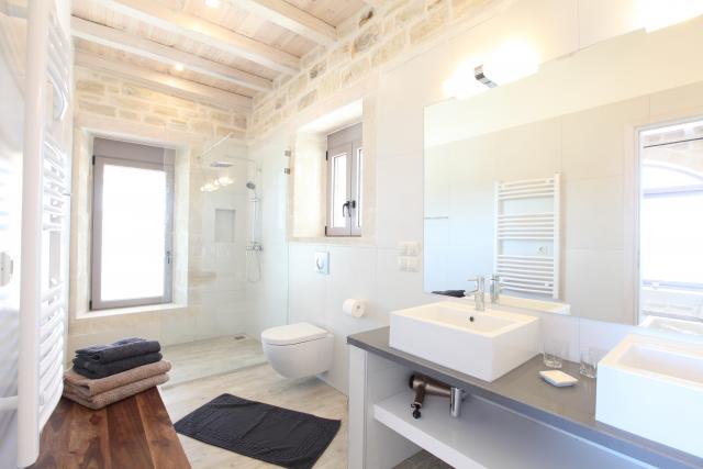 Photos for house 641979