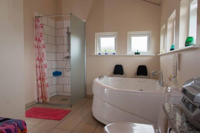 Photos for house 642007