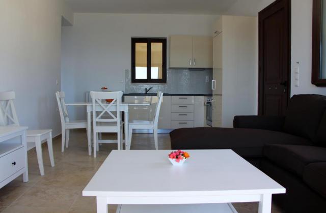 Photos for house 642011