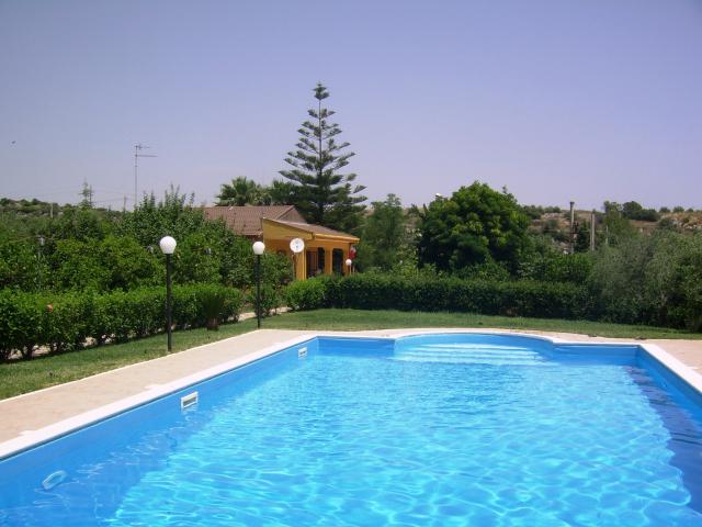 Photos for house 642014