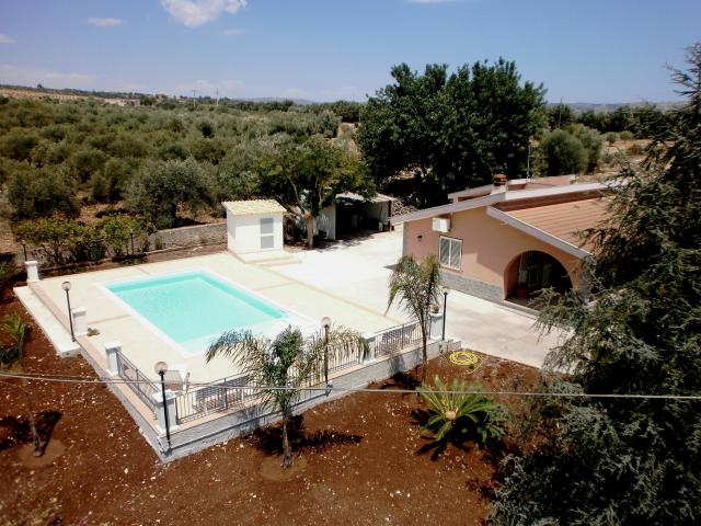 Photos for house 642015