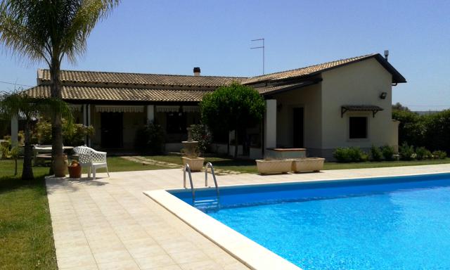 Photos for house 642016