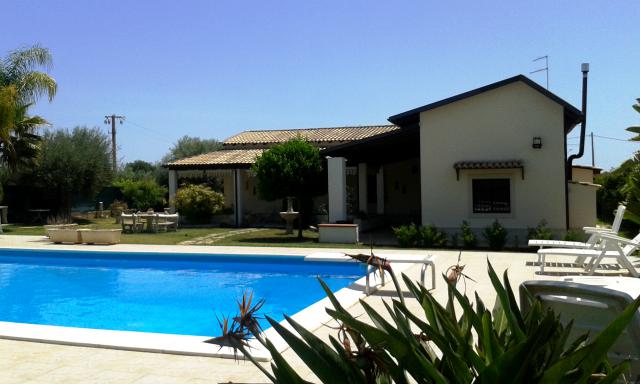 Photos for house 642016