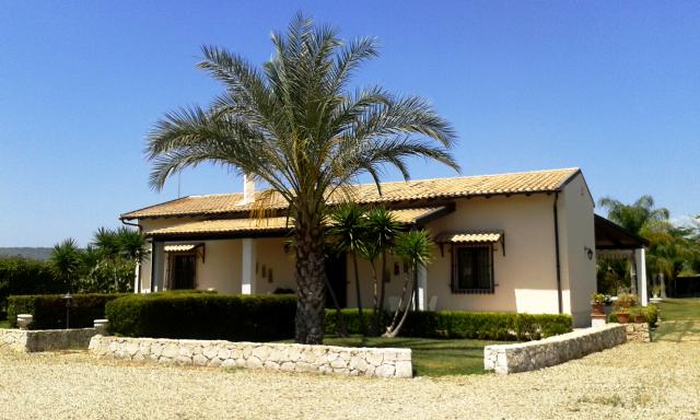 Photos for house 642016