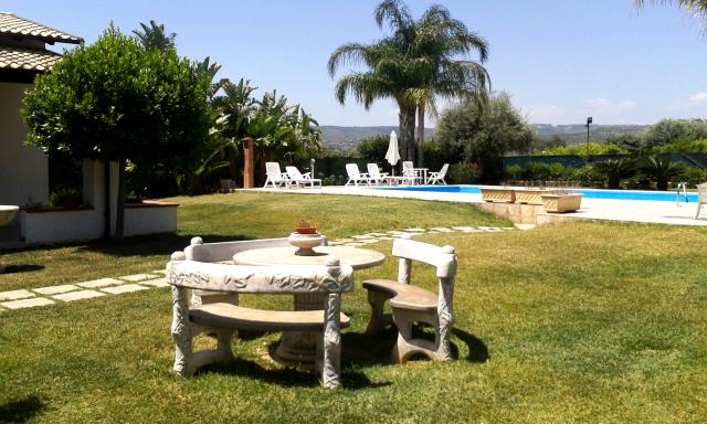 Photos for house 642016