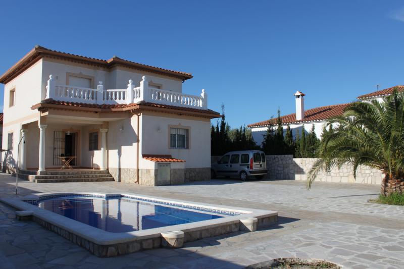 Photos for house 642032