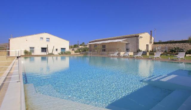 Photos for house 642042