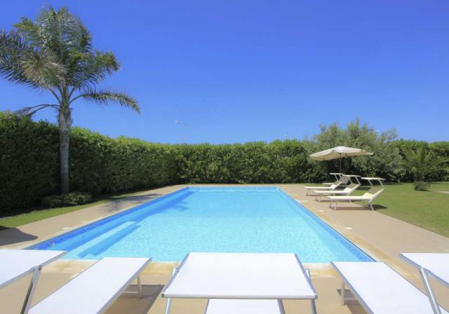 Photos for house 642043