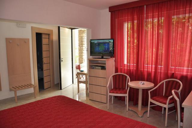 Photos for house 642065