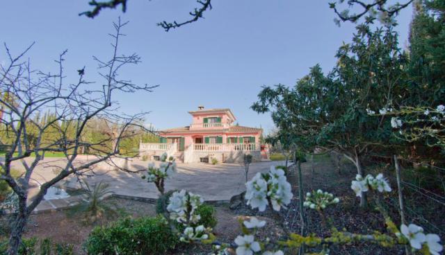 Photos for house 642089