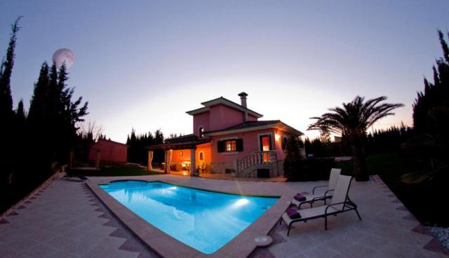 Photos for house 642089