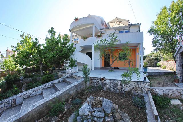 Photos for house 642096