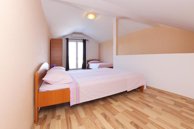 Photos for house 642096