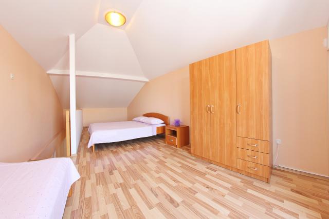 Photos for house 642096