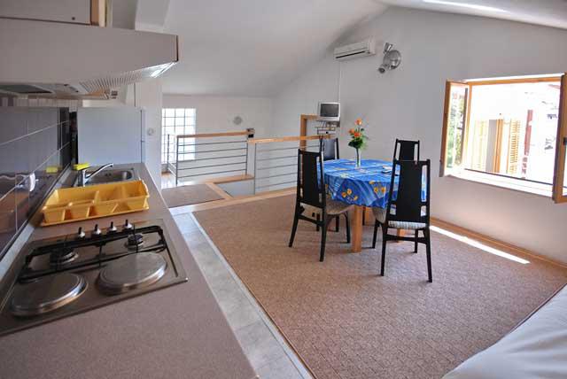 Photos for house 642101