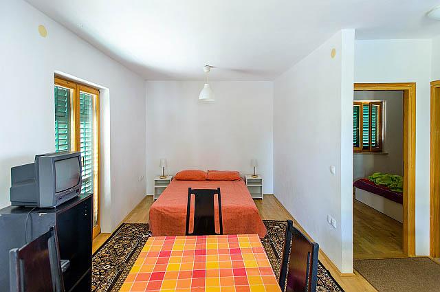 Photos for house 642101