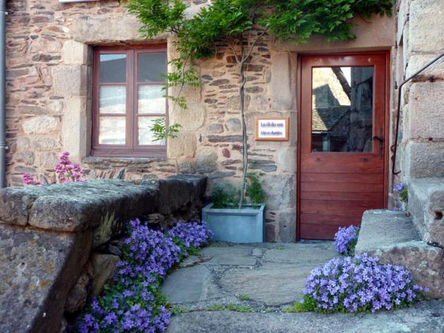 Photos for house 642103