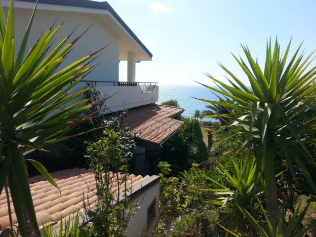 Photos for house 642134