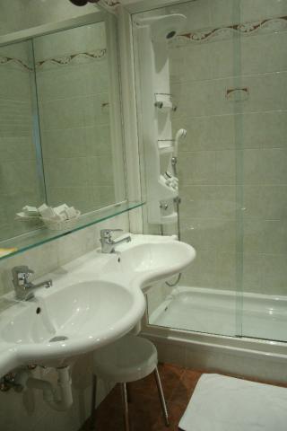 Photos for house 642151