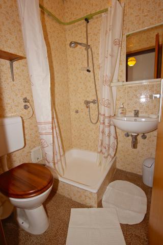 Photos for house 642184