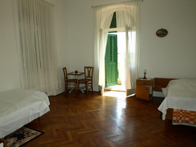 Photos for house 642213