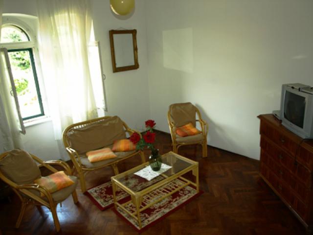 Photos for house 642213