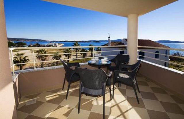 Photos for house 642241